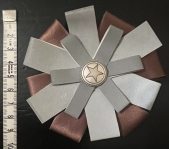 Heijastava rintakoru